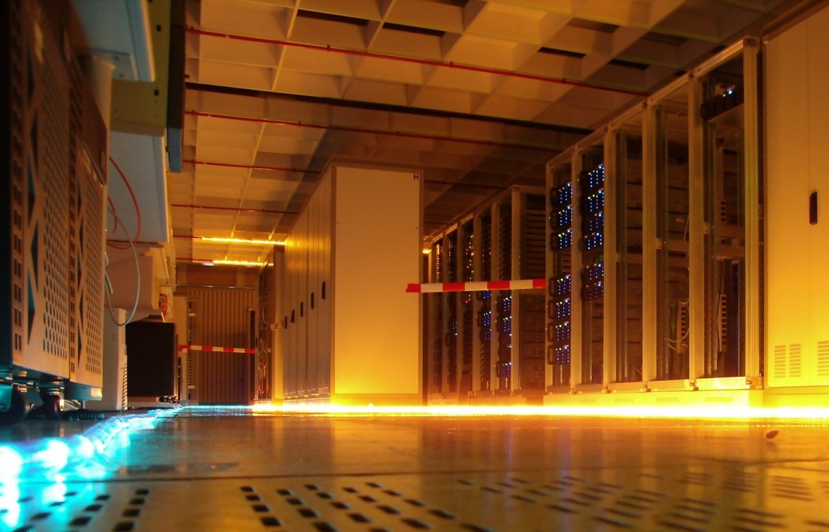 Google-Blackstone Venture Builds TPU Data Centers by 2027