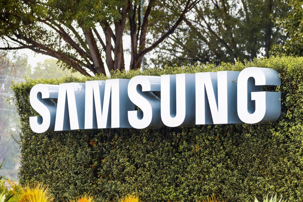 Samsung Avoids Strike: 47K Workers Reach Wage Deal, Chip Production Safe