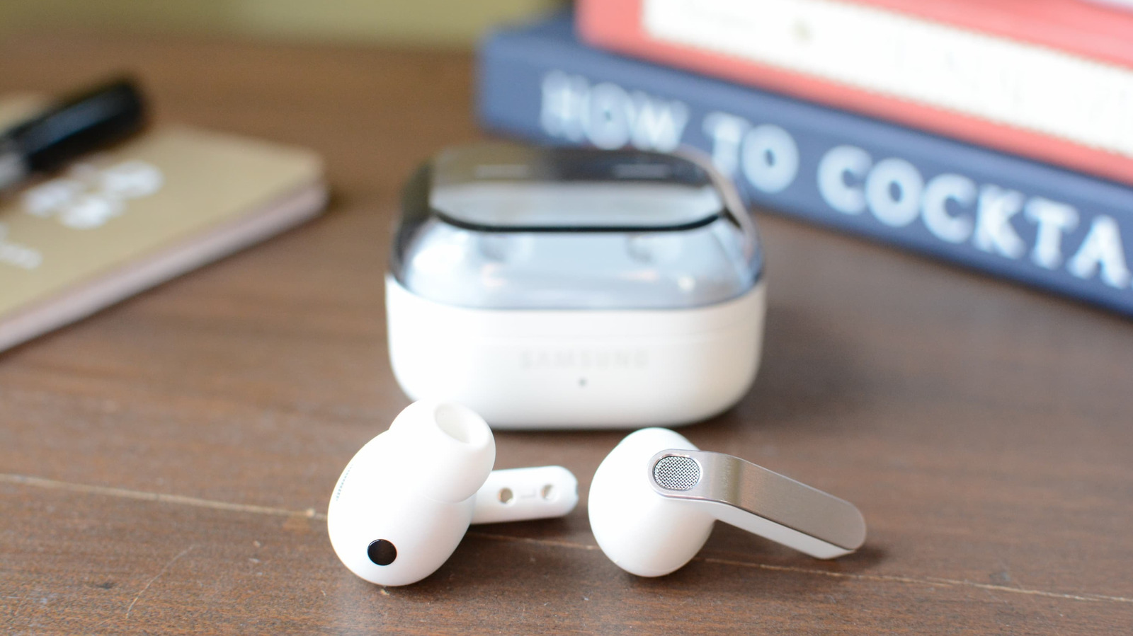 Samsung's Galaxy Buds Get FDA Hearing Aid Clearance: A Year Behind Apple