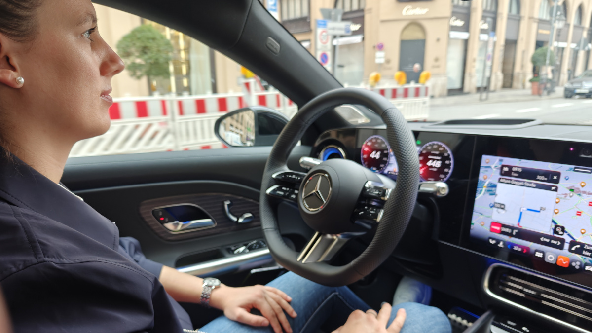 Mercedes Hits the Gas on Level 2++ in Germany by '26